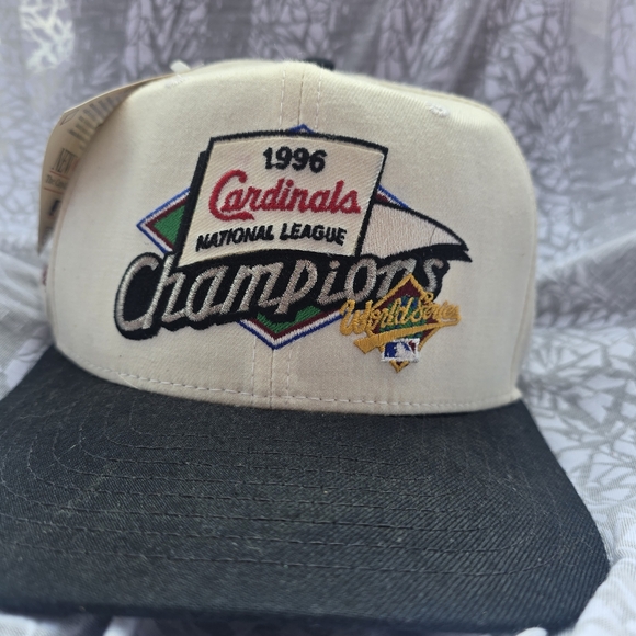 Vintage St Louis Cardinals 1996 Championship official club house hat. - Picture 2 of 7